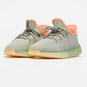 Yeezys boost 350 v2 size 4 mens, 100% Authentic
